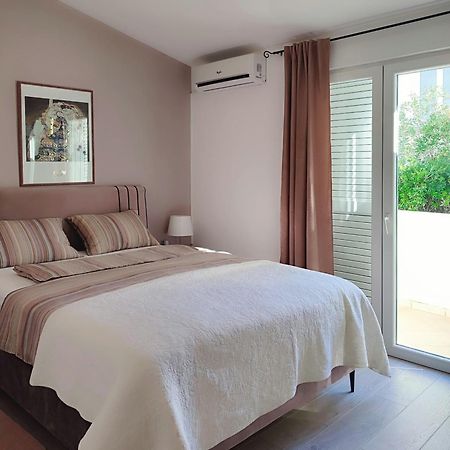 Apartments Divna Baska Voda Exterior photo