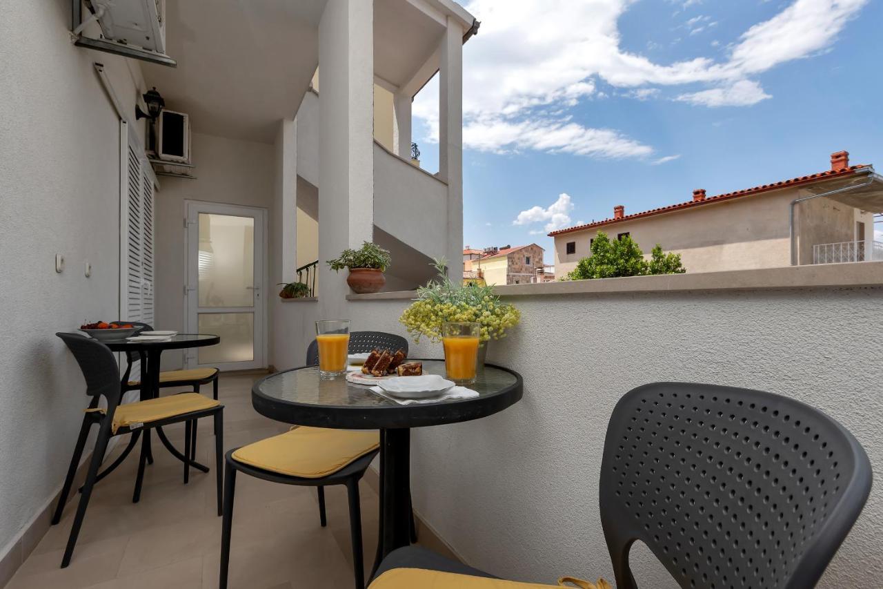 Apartments Divna Baska Voda Exterior photo