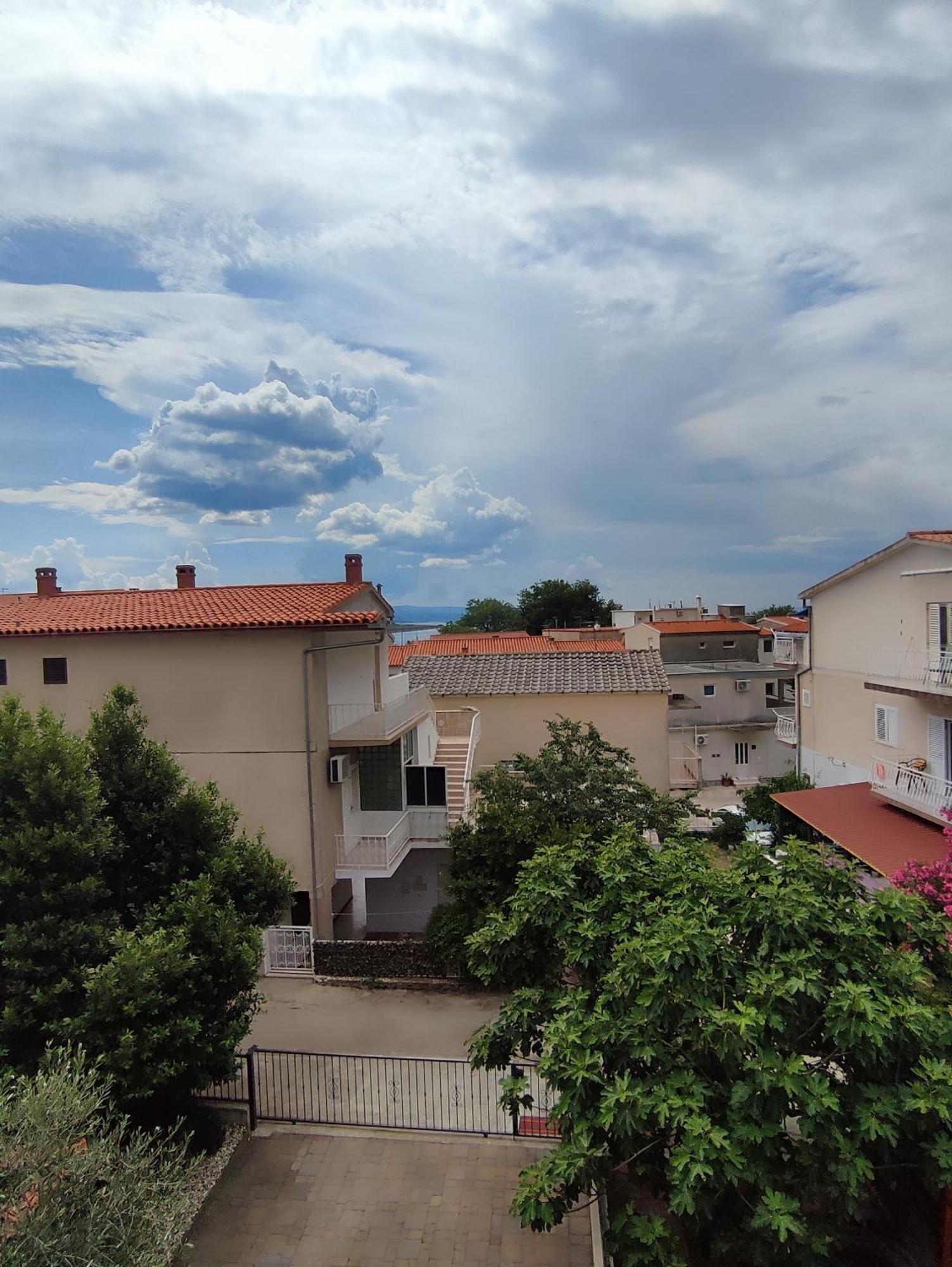 Apartments Divna Baska Voda Exterior photo