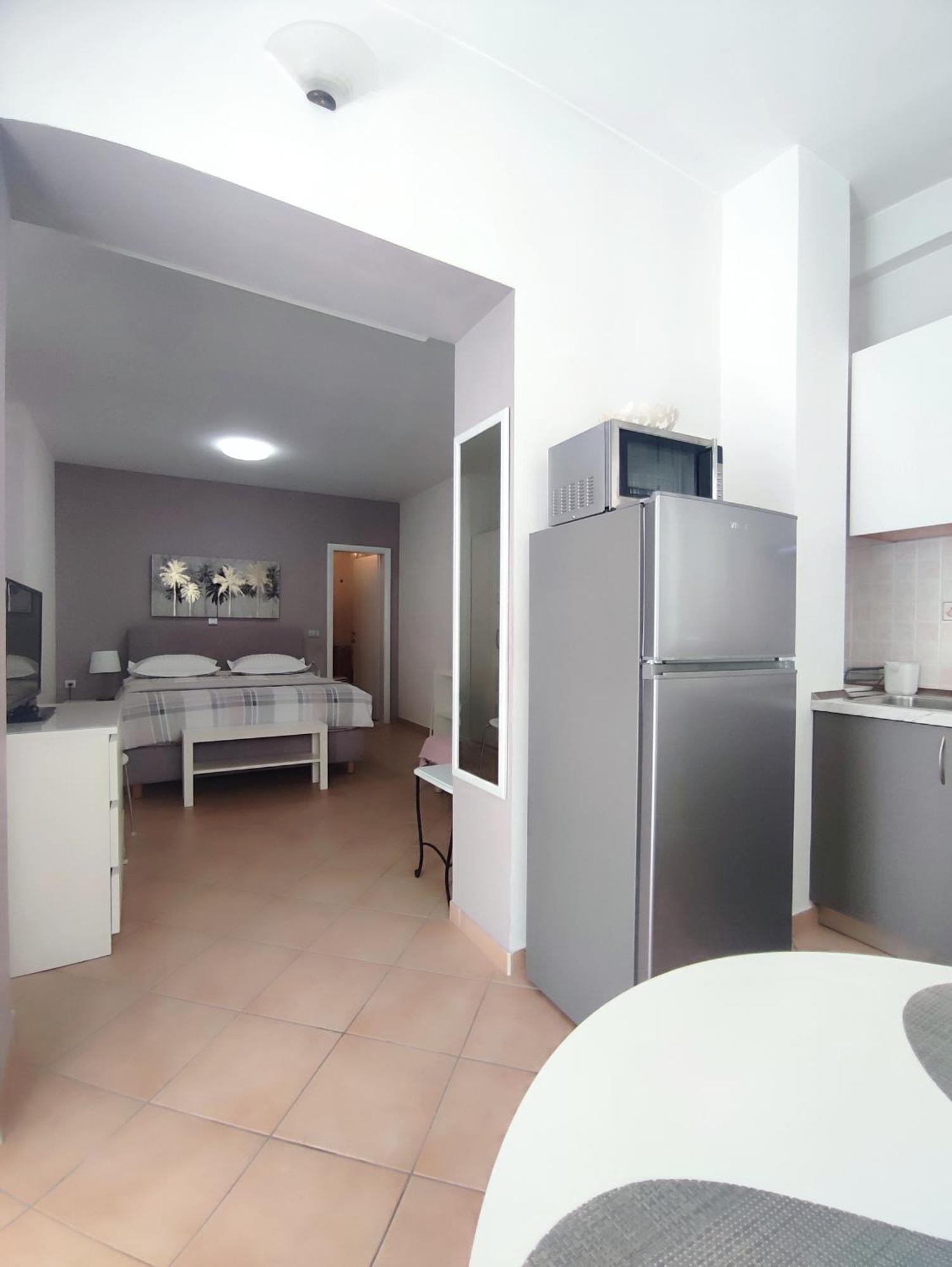 Apartments Divna Baska Voda Exterior photo