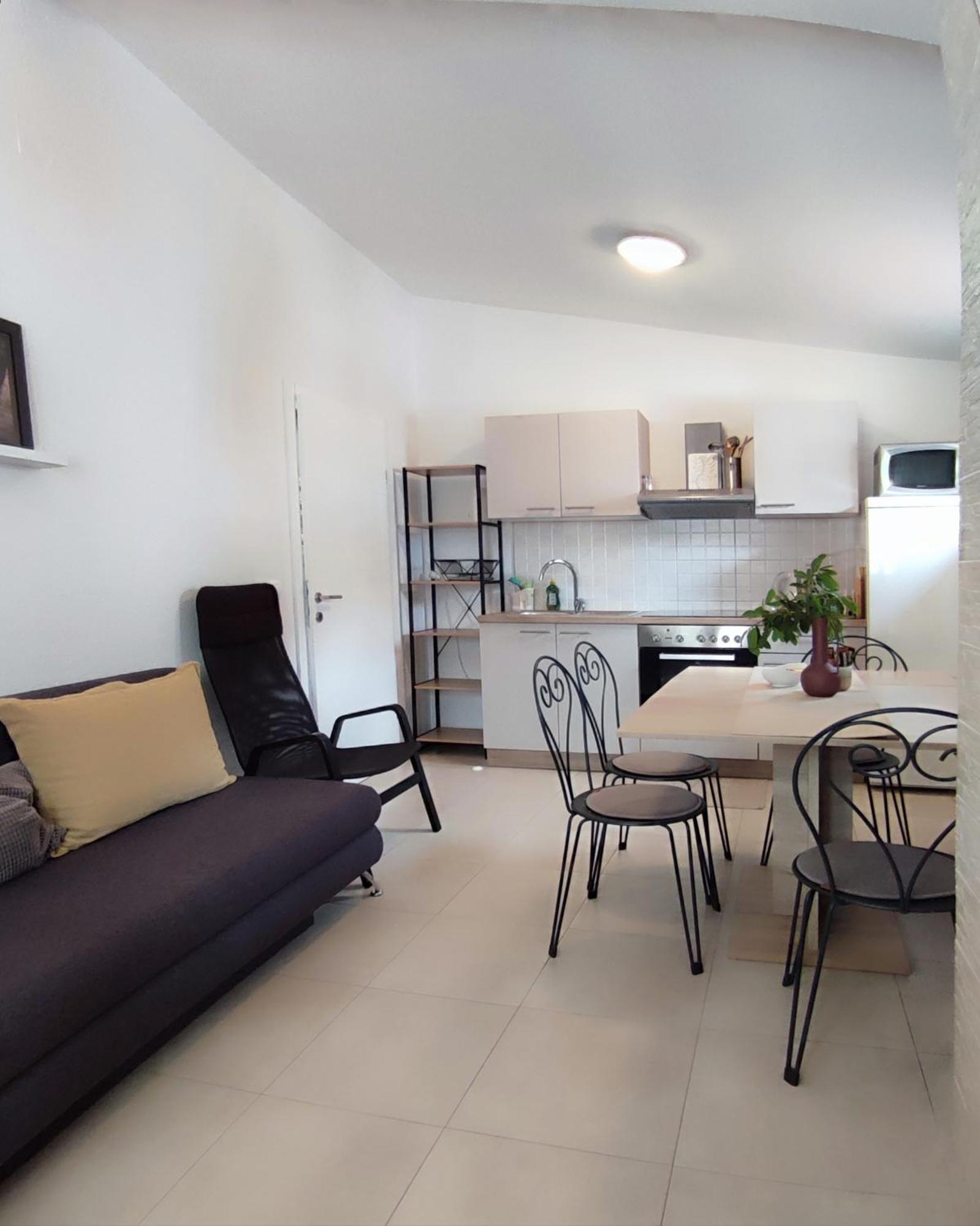 Apartments Divna Baska Voda Exterior photo