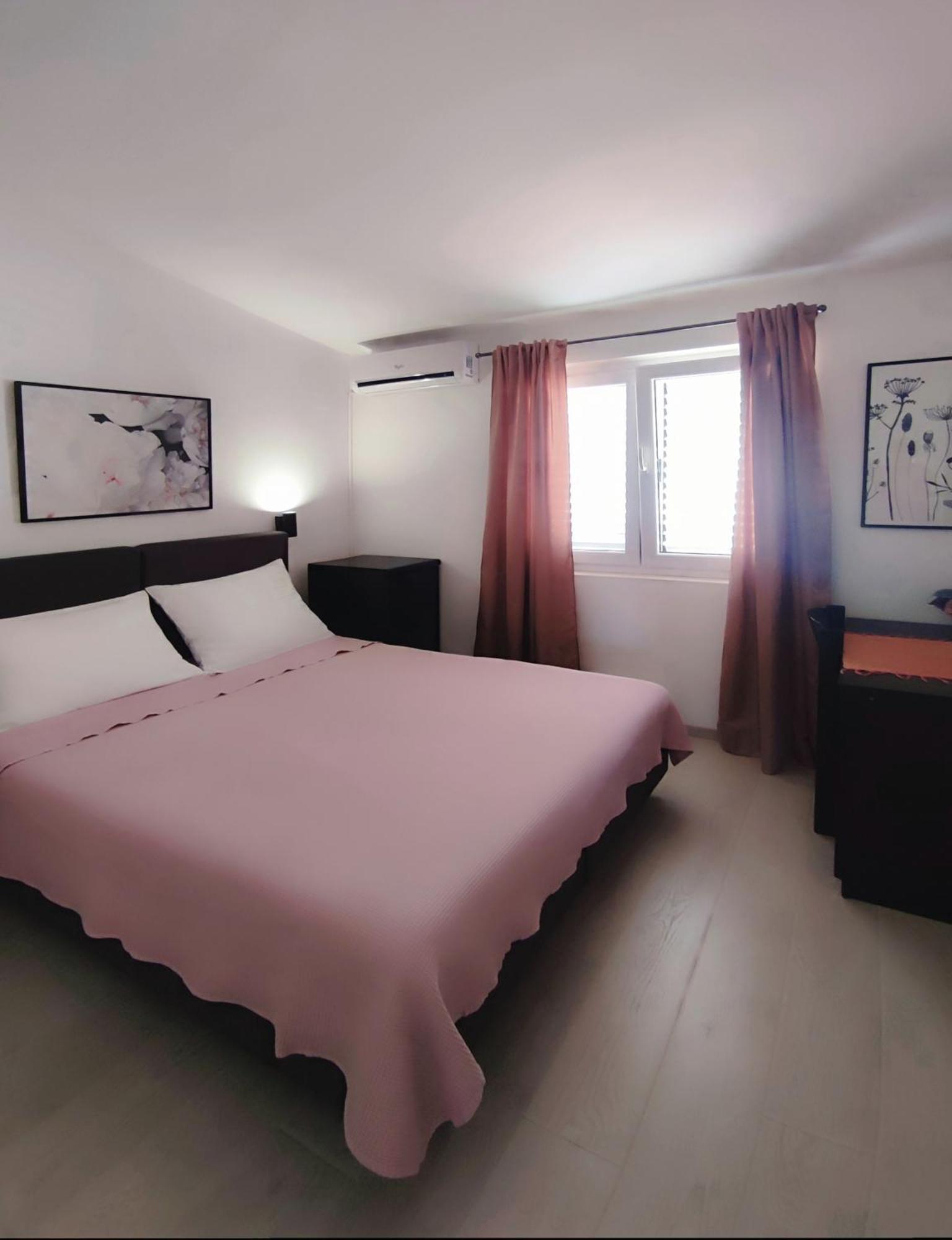 Apartments Divna Baska Voda Exterior photo